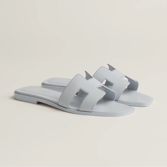 HERMÈS Blue Glacier Epsom Oran Sandals | pre-owned - Picture 1 of 8